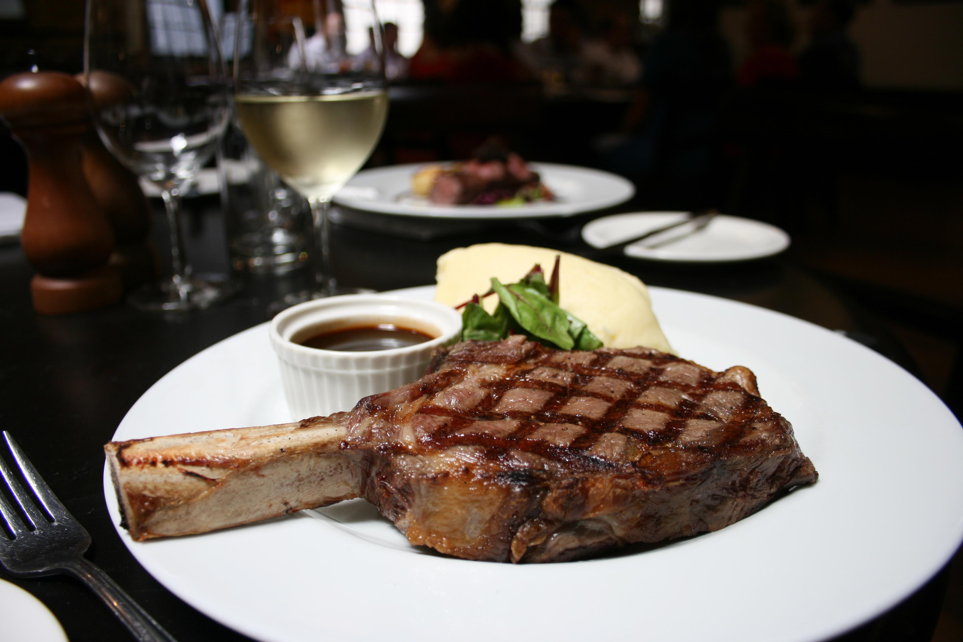 Kingsleys Australian Steakhouse - 3
