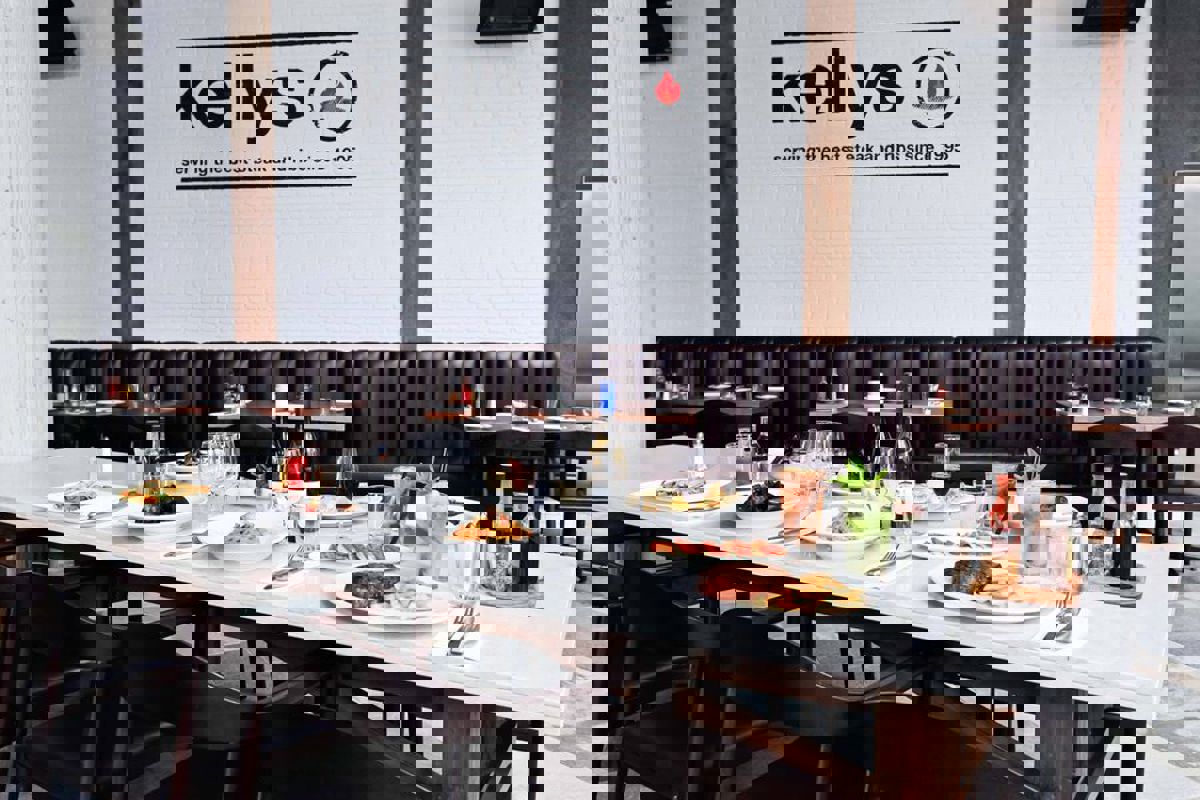 Kellys Bar & Grill Miranda Best Restaurants of Australia