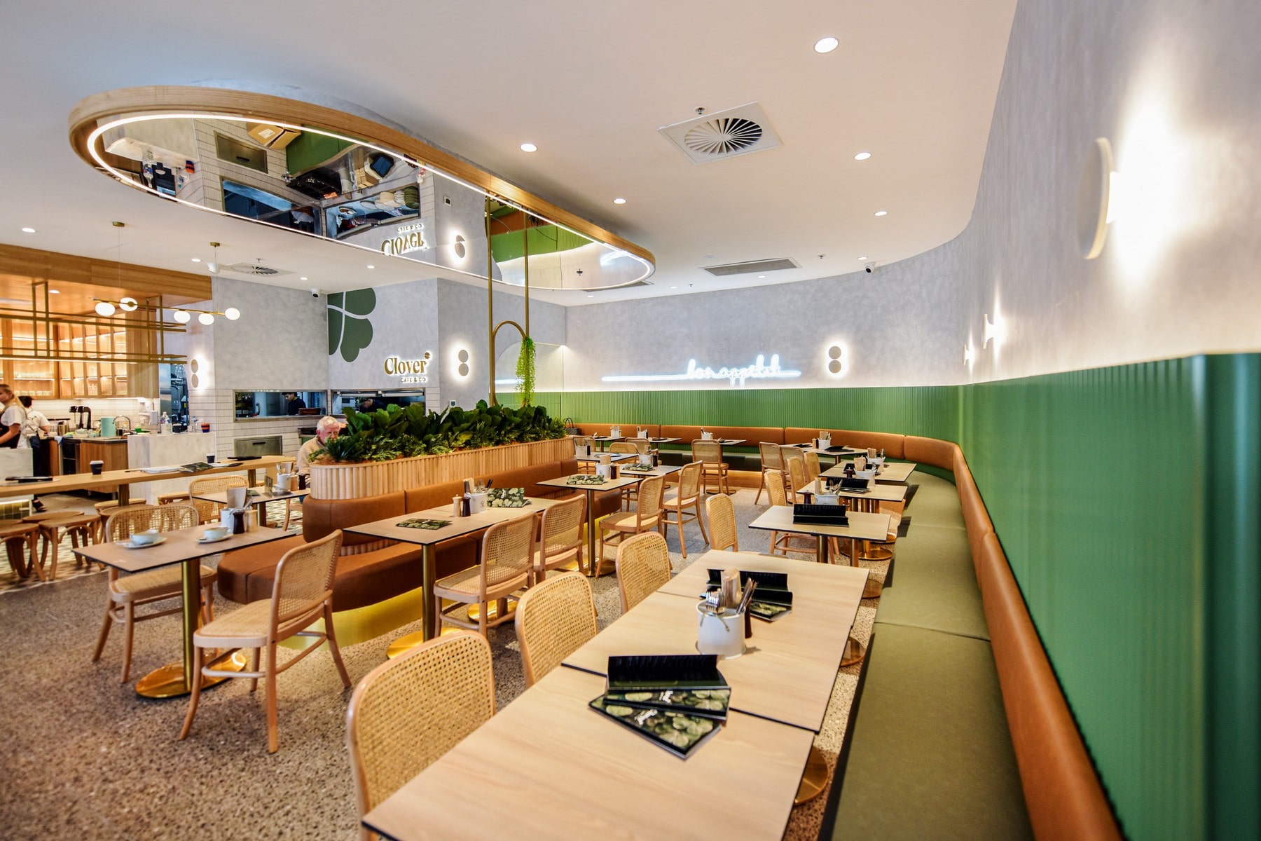 Clover restaurant shop