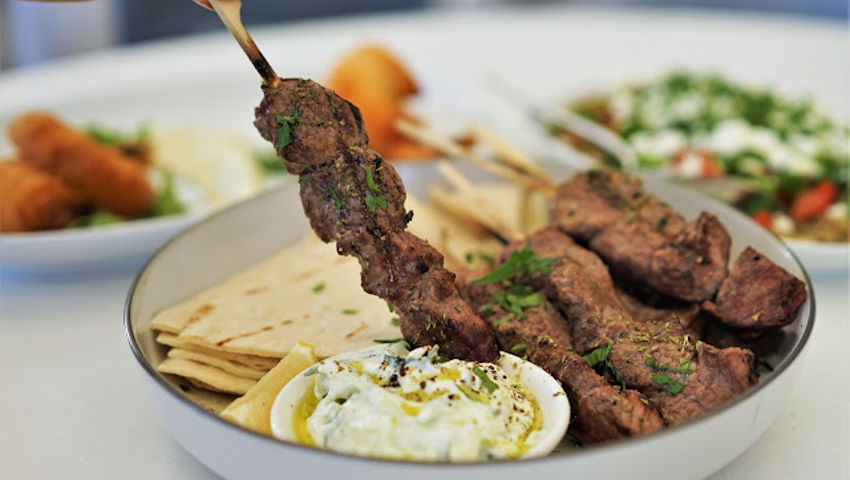Georges Mediterranean Bar & Grill3