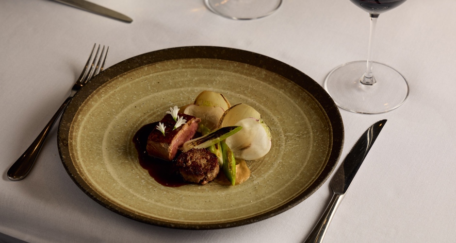 Hardy's Verandah Restaurant at Mount Lofty House - 2