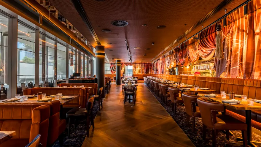 6Head Perth Venue1