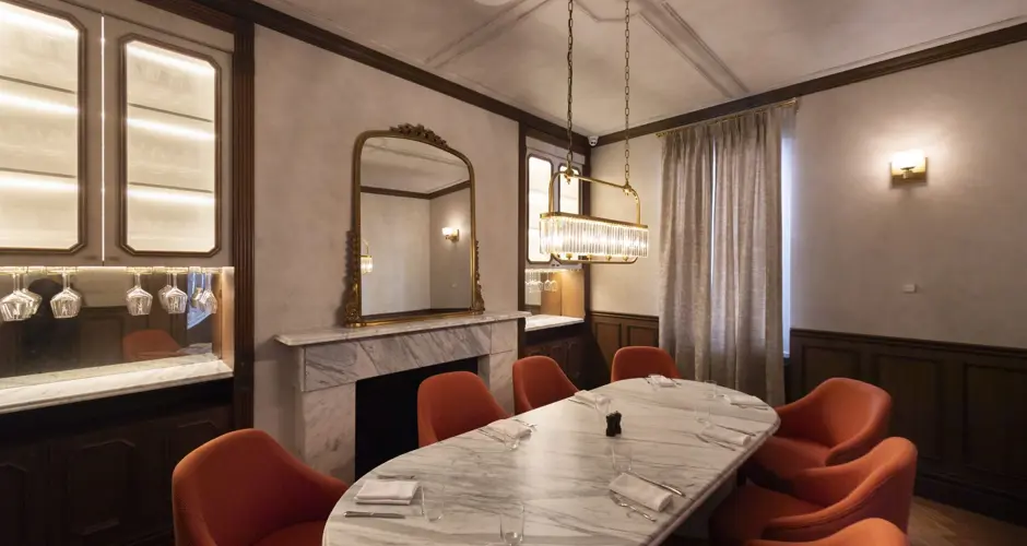 Charlotte Bar & Bistro - 7