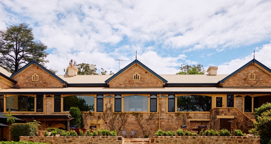 Hardy's Verandah Restaurant at Mount Lofty House - 6