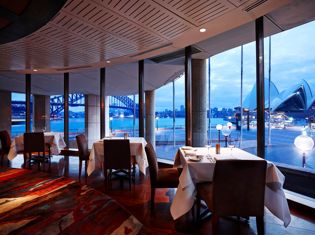 kirribilli yacht club restaurant