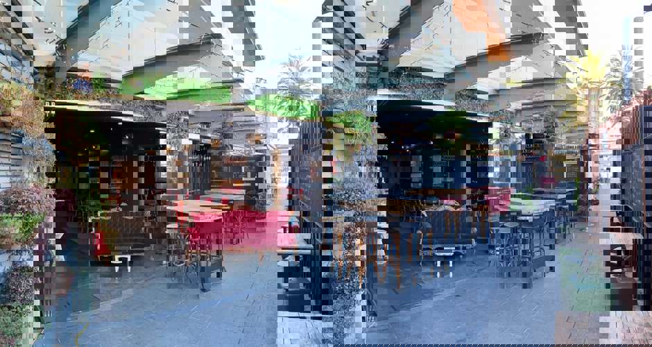 Croydon Lane Wine & Tapas Bar - 3