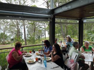 belmont yacht club restaurant nsw