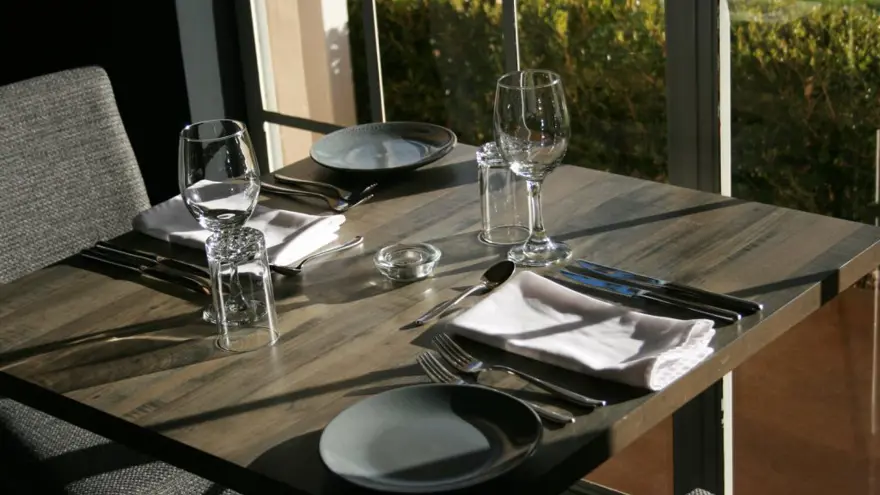 Tablesettingwindow.JPG 1024X683