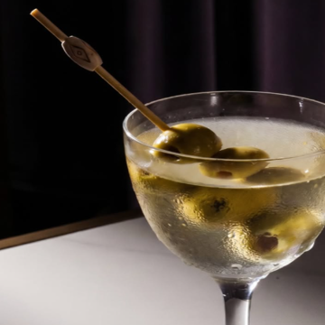 blackbird-bar-grill-martini-special.png