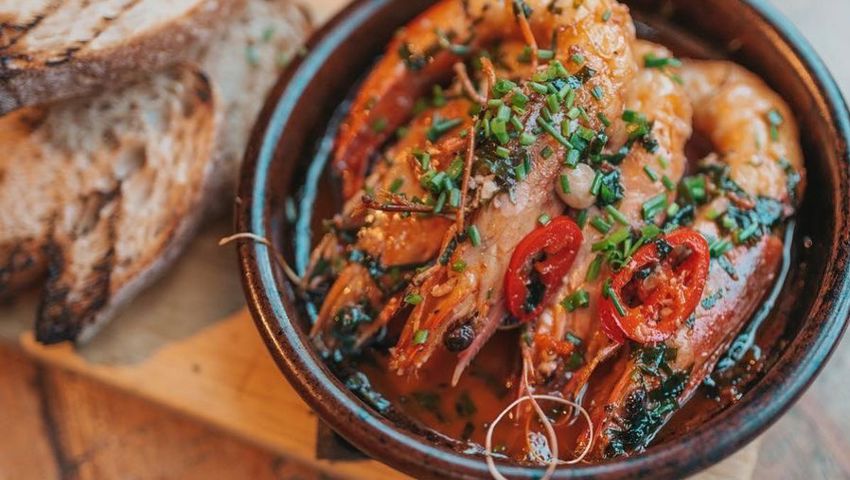 Croydon Lane Wine & Tapas Bar3