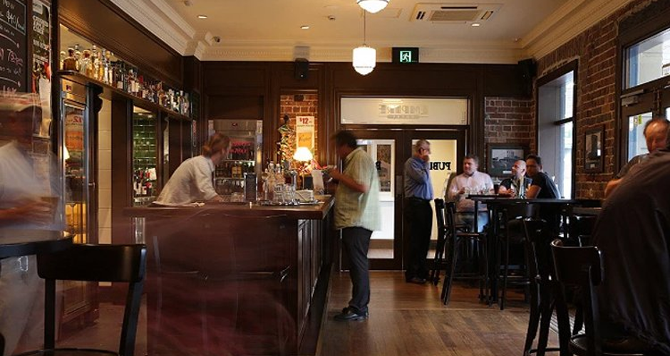 Empire Hotel Annandale - 1