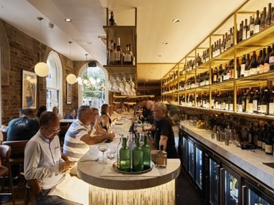 De Vine Food and Wine Restaurant