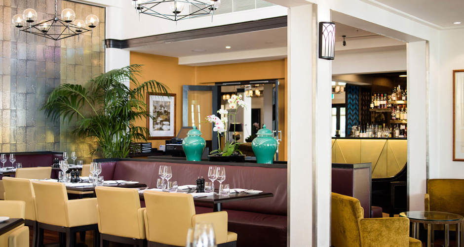 Chifley's Bar and Grill @ Hotel Kurrajong - 1