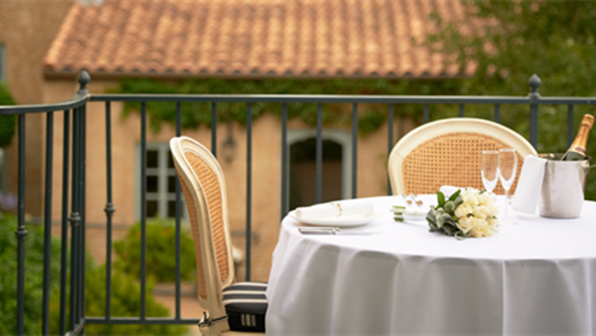 Best Restaurants Villa Howden 02 470X250