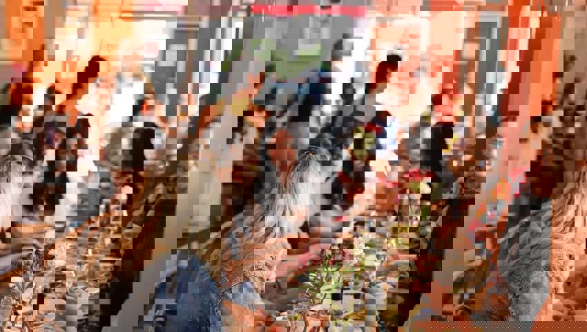 316528196 575681374560775 6970667241747013055 N