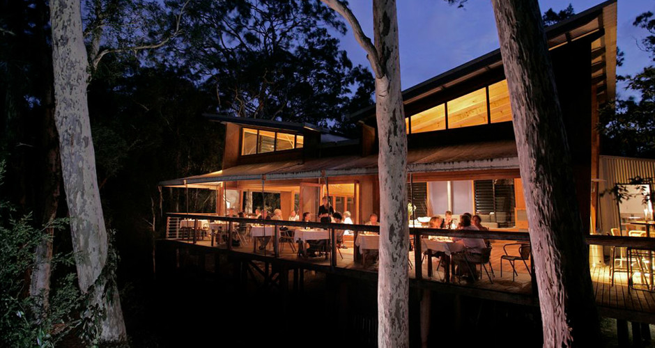 The Gunyah Restaurant at Paper Bark Camp - 2