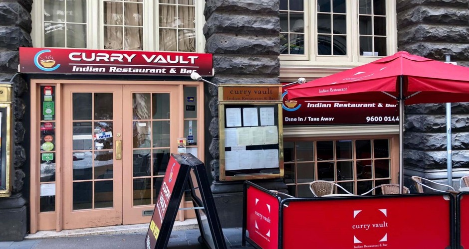 Curry Vault Indian Restaurant & Bar - 2