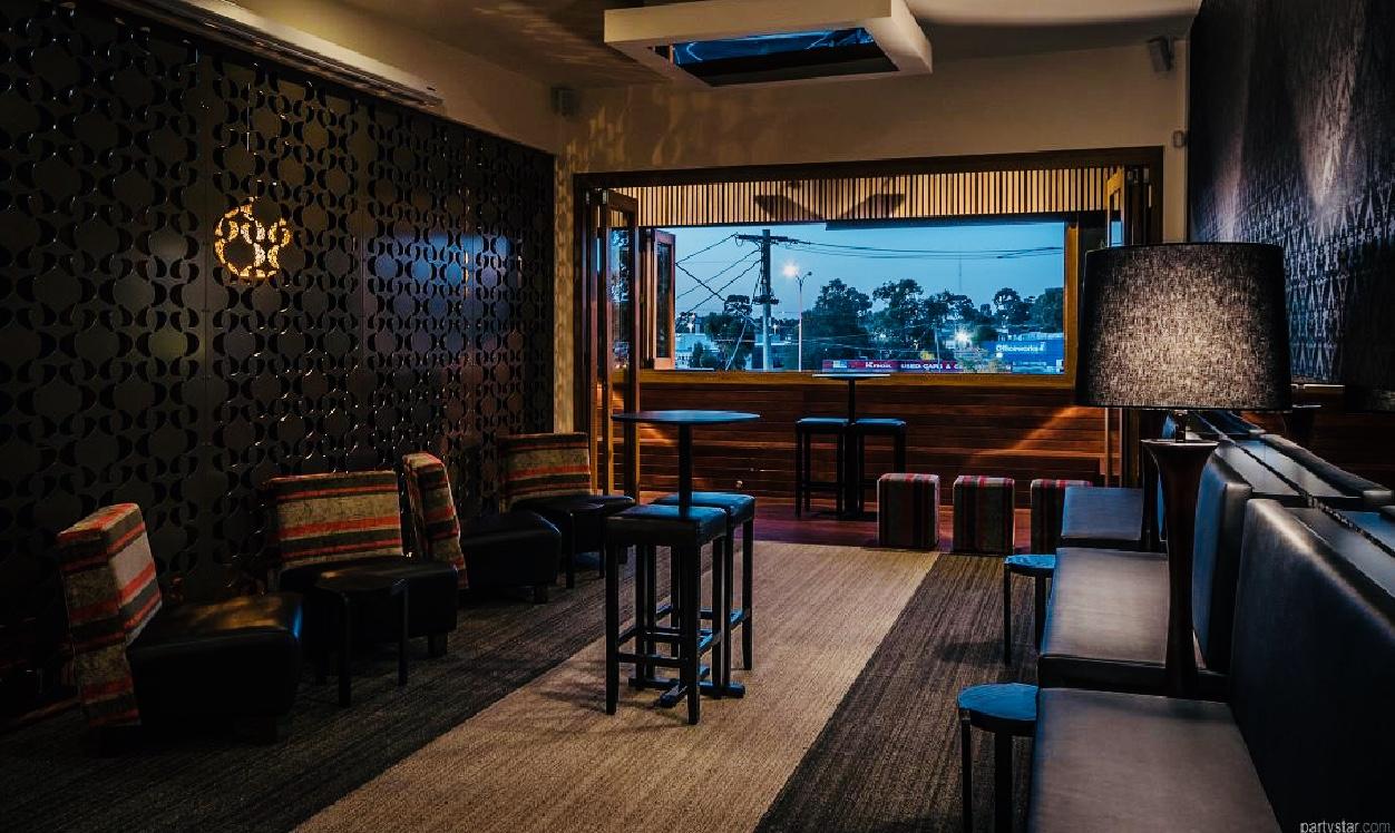 Montania Cafe-Bar-Restaurant - 2